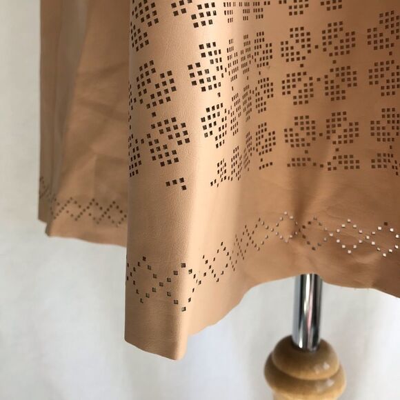 Club Monaco Tan Faux Leather Lazer cut  Skirt 8 - Picture 5 of 14